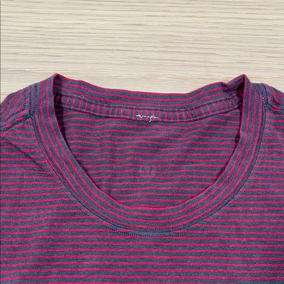 Lululemon Men's Red Striped Shirt - Picture 2 of 8